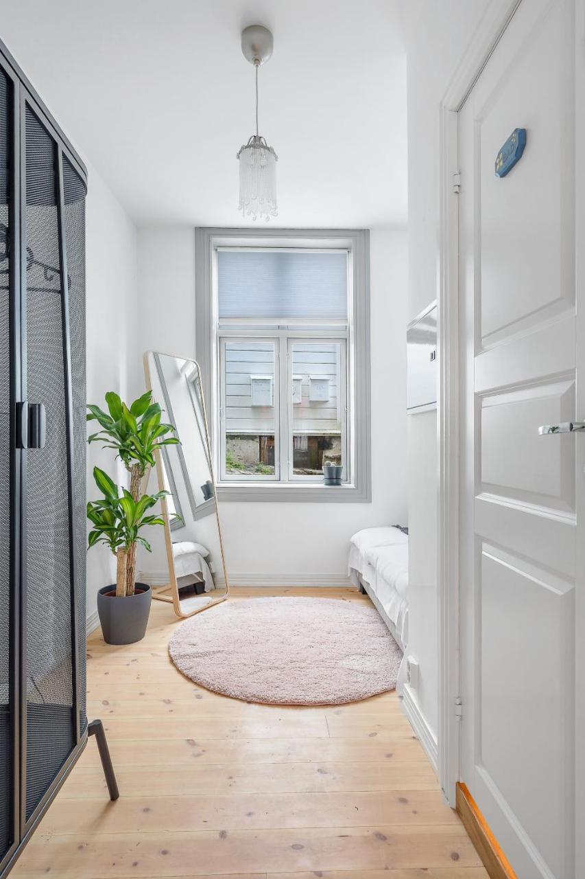 Lo Apartments Берген Екстериор снимка