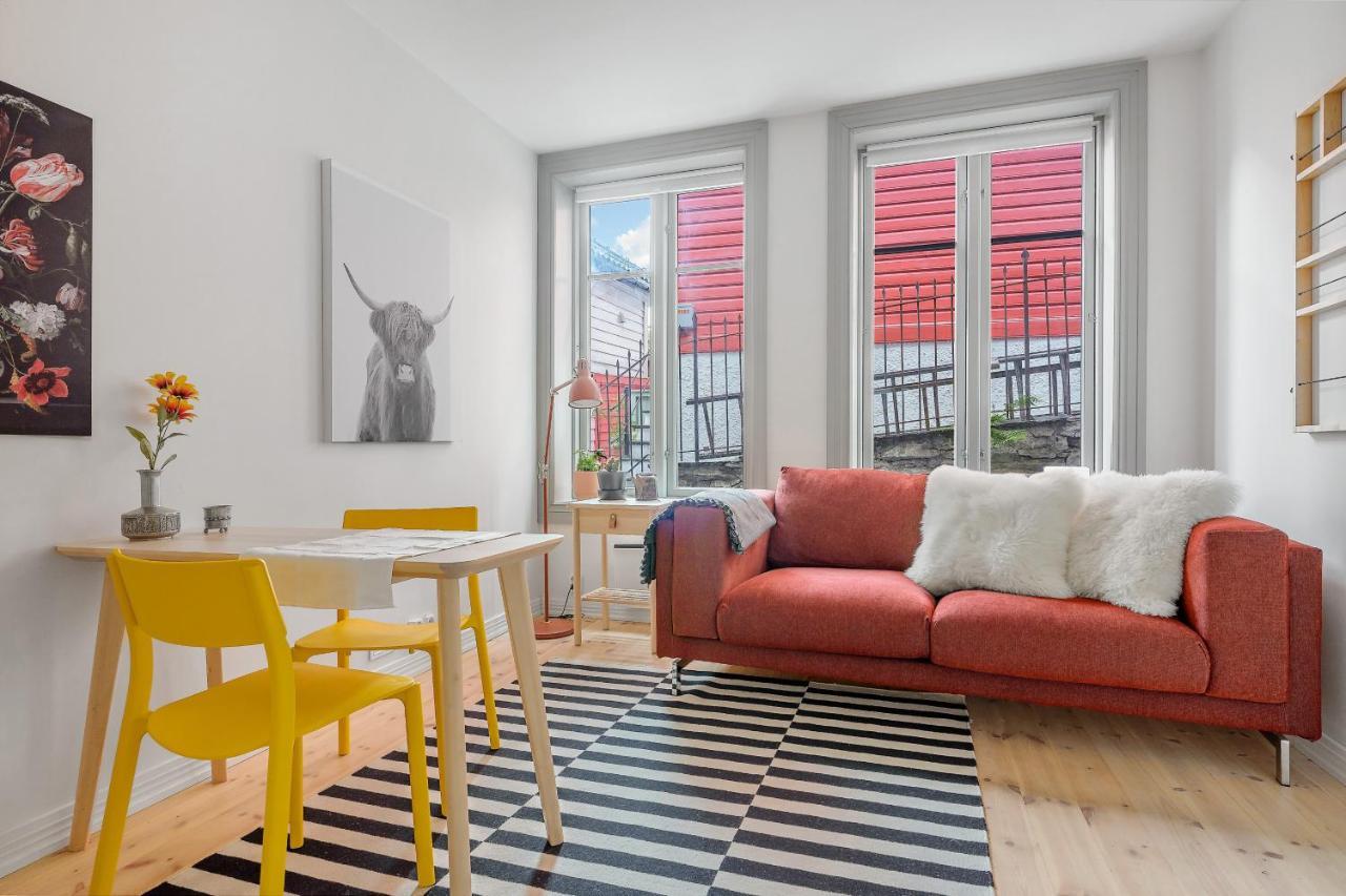 Lo Apartments Берген Екстериор снимка